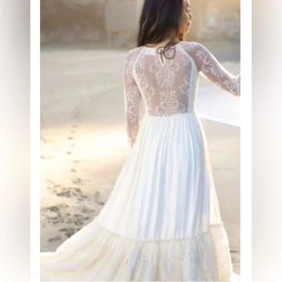 NWT Cream Lace Maxi Dress - Picture 2 of 8